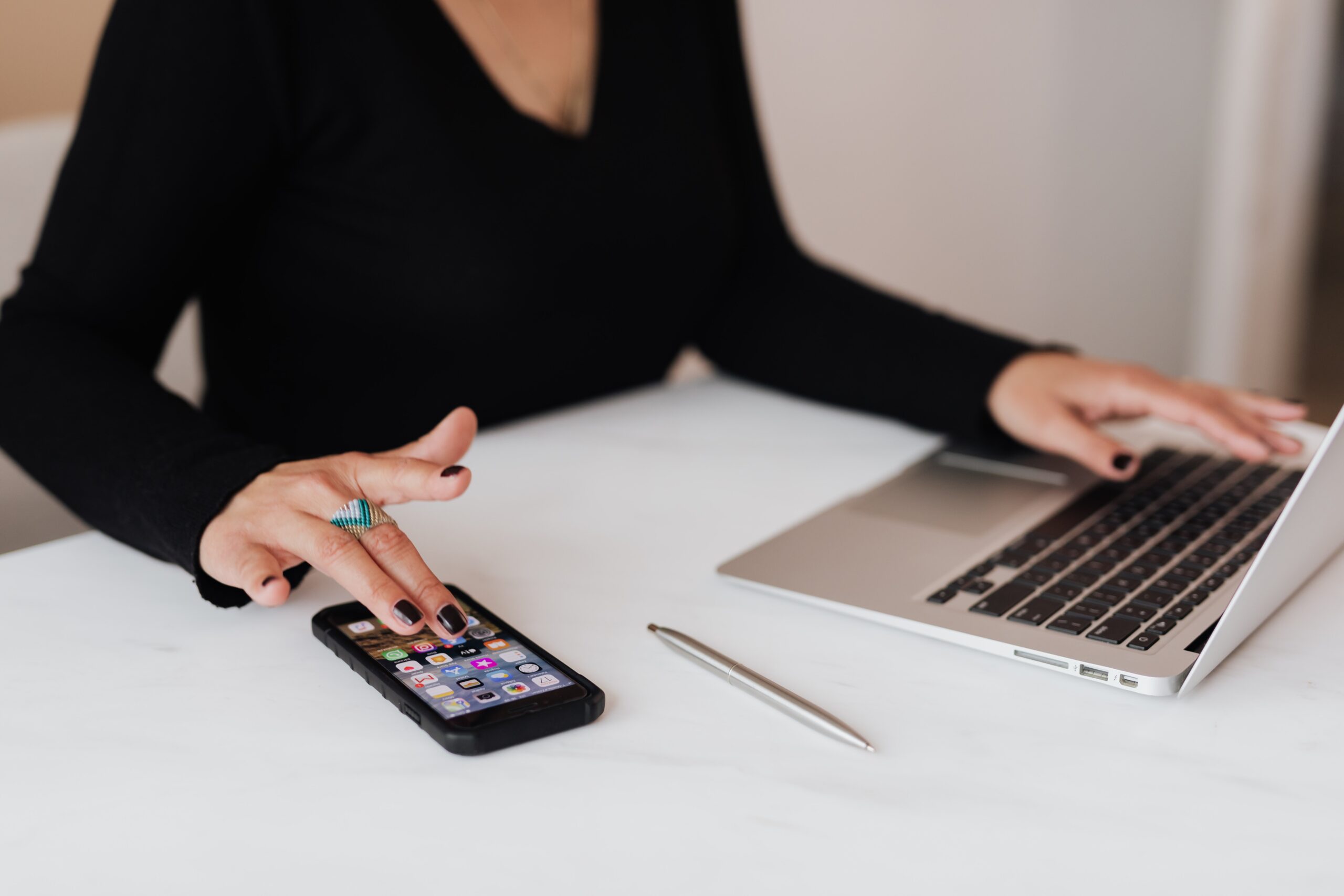 Insurance Brokerage, Digital Transformation and Cell Phones – the Winning Combination for 2023